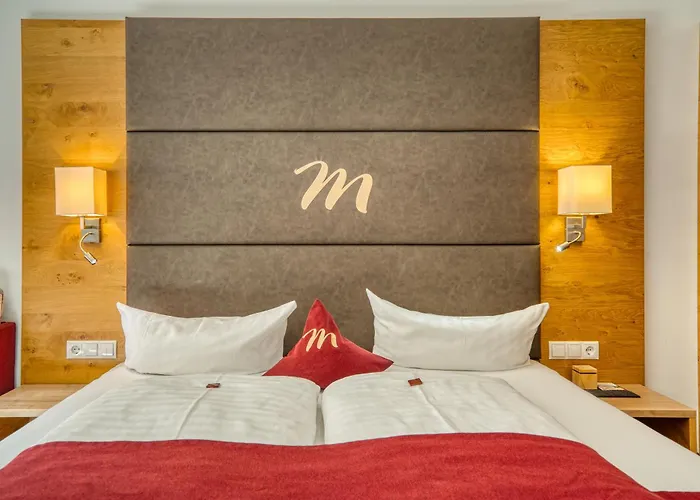 Mallaun Hotel.erlebnis מלון 4*