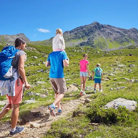 Mallaun Hotel.erlebnis Отель 4*