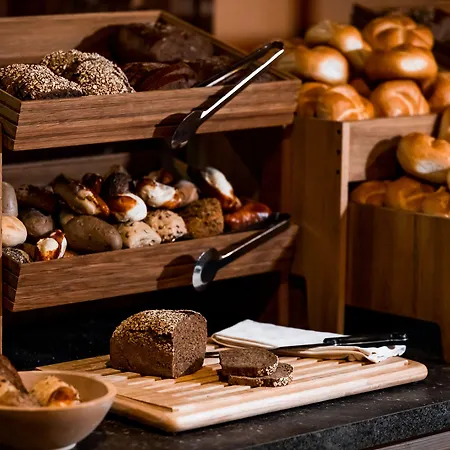 Mallaun Hotel.erlebnis Отель 4*